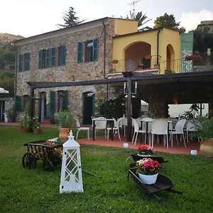 Govi Affittacamere Diano Castello