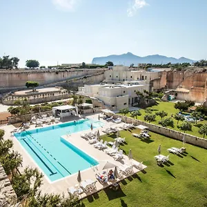 Cave Bianche 4*, Favignana Italie